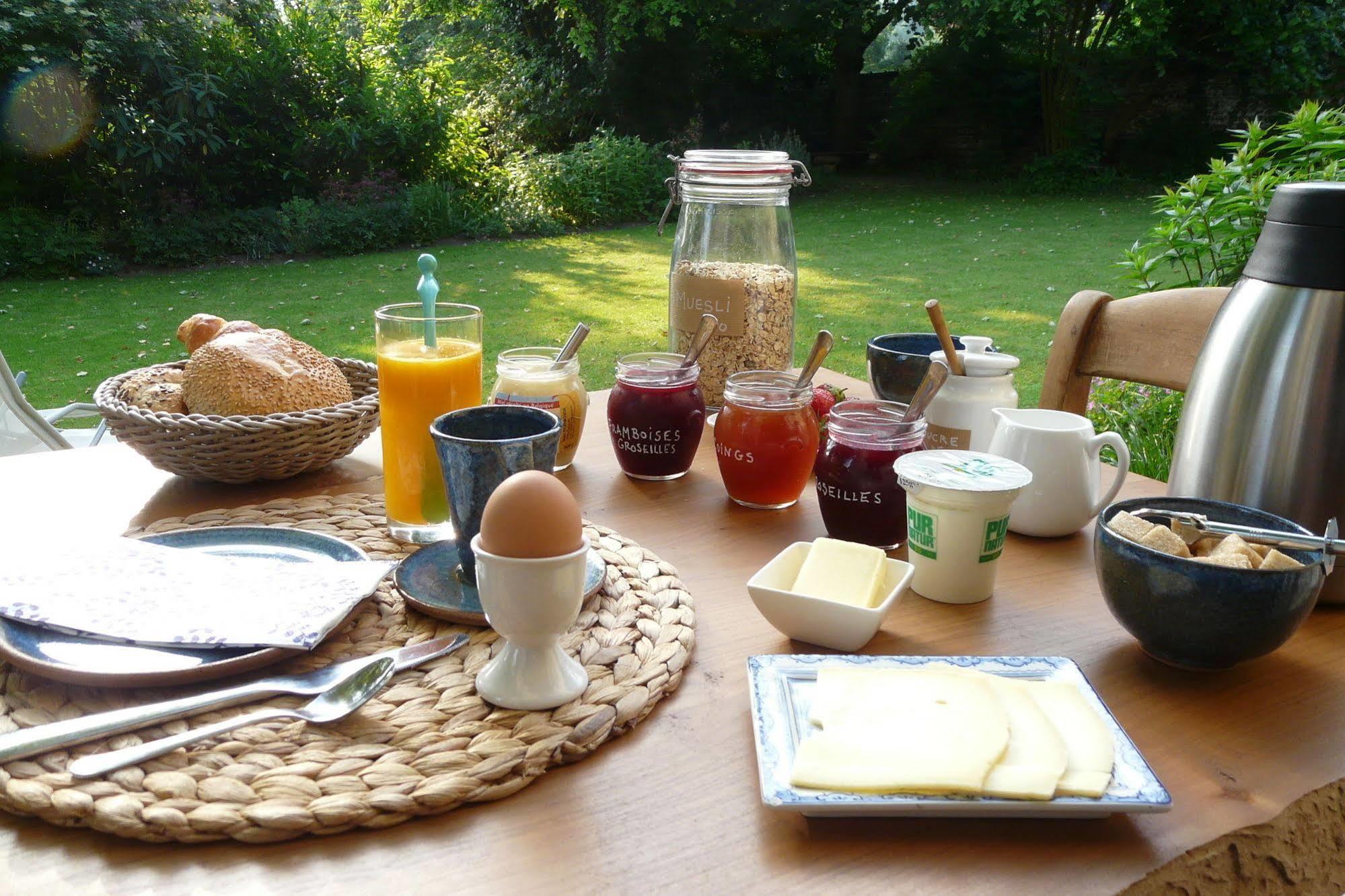 B&B Le Valangre Chaumont-Gistoux エクステリア 写真